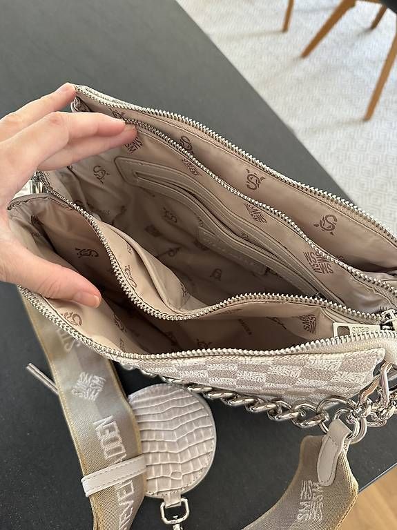 Borse da donna: Steve Madden Tasche - wie neu  – Usato da Würenlingen venduto da ShiroAyato15 2