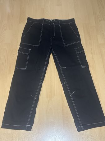 Bershka Herren Cargo Hose, Schwarz Grösse 44