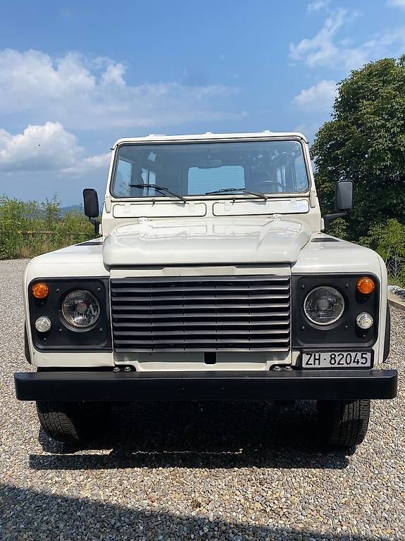 Land Rover Autos: Land Rover Defender 90 – Gebraucht aus Hirzel von kar_52gd 3