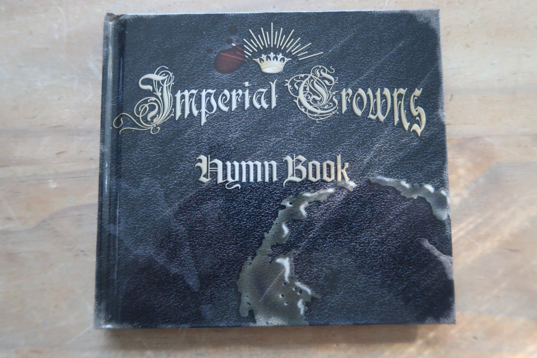 CD: IMPERIAL CROWNS - HYMN BOOK - CD – Usato da Basel venduto da Patiscat