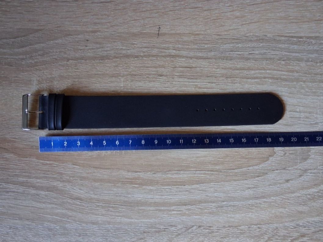 Bracciali & Braccialetti: 26mm Bracelet de montre en cuir – Nuovo (secondo la descrizione) da Biel/Bienne venduto da mod_c76f