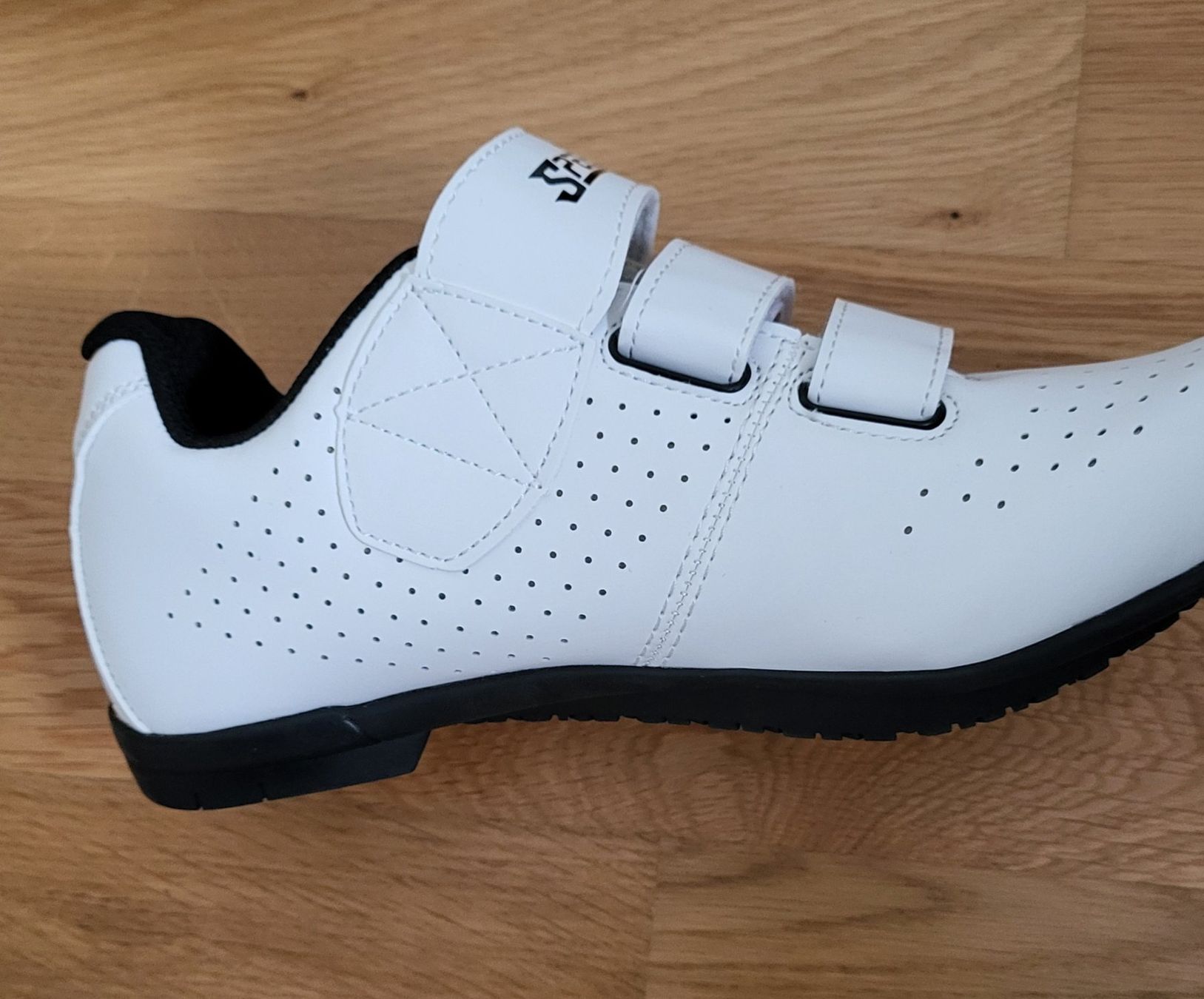 Damenschuhe: Veloschuh Damen – Neu (gemäss Beschreibung) aus Horw von Pfderi0 1
