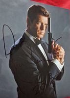 Autographe de Pierce Brosnan en James Bond