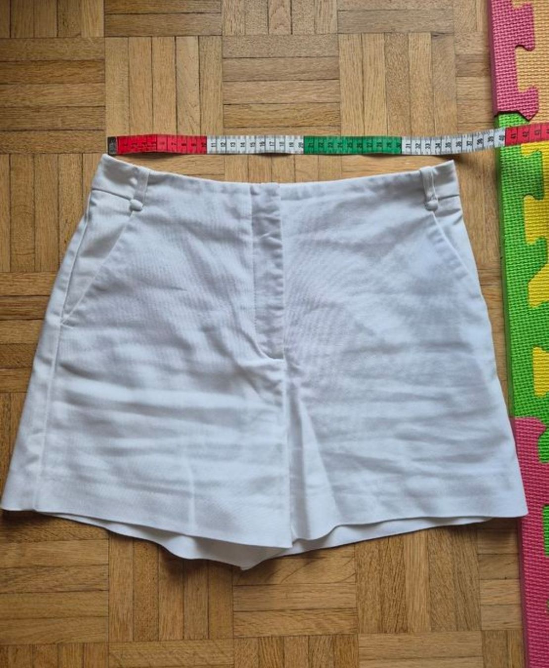 Zara Pantalons: Shorts Zara Gr. S – D'occasion à Stettlen par gpa18 5