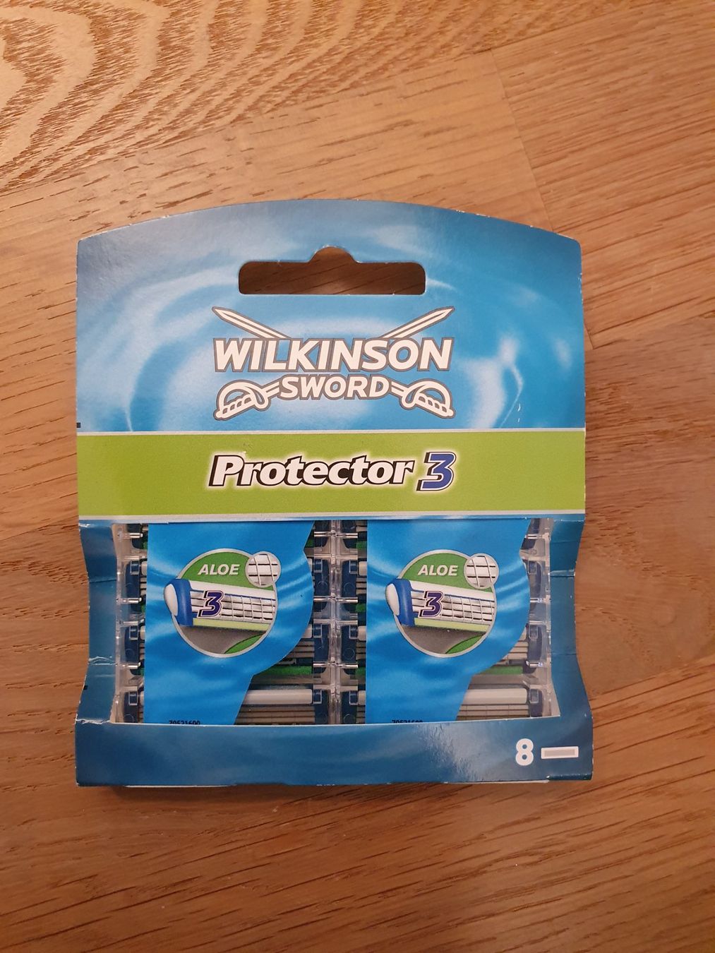 Rasierapparate & Rasierklingen: Wilkinson sword Protector 3 Klingen – Neu und originalverpackt aus Oftringen von papillon075
