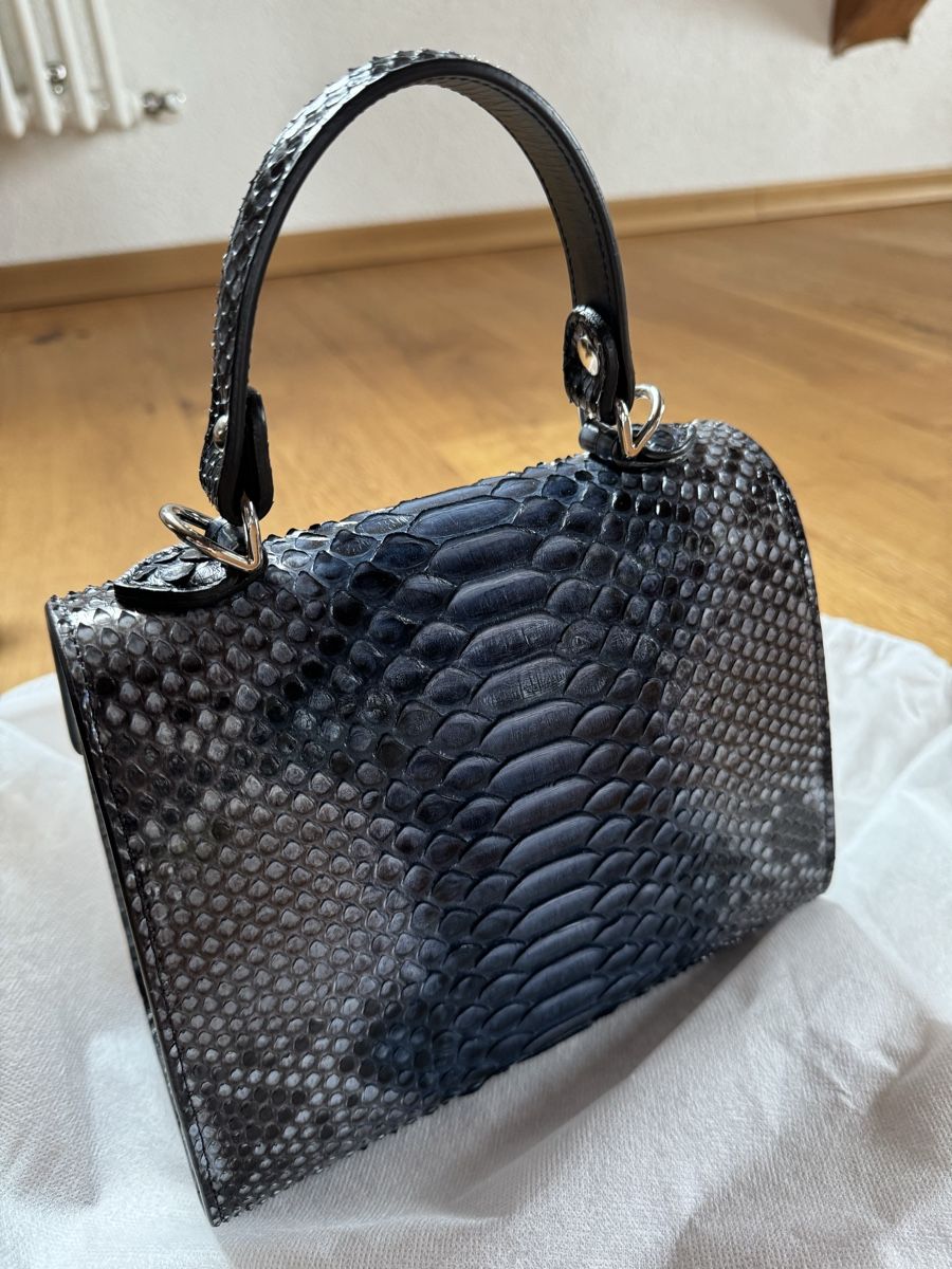 Taschen für Damen: Schicke Pythonleder Handtasche – Neu und originalverpackt aus Seon von noe_zz6w 5
