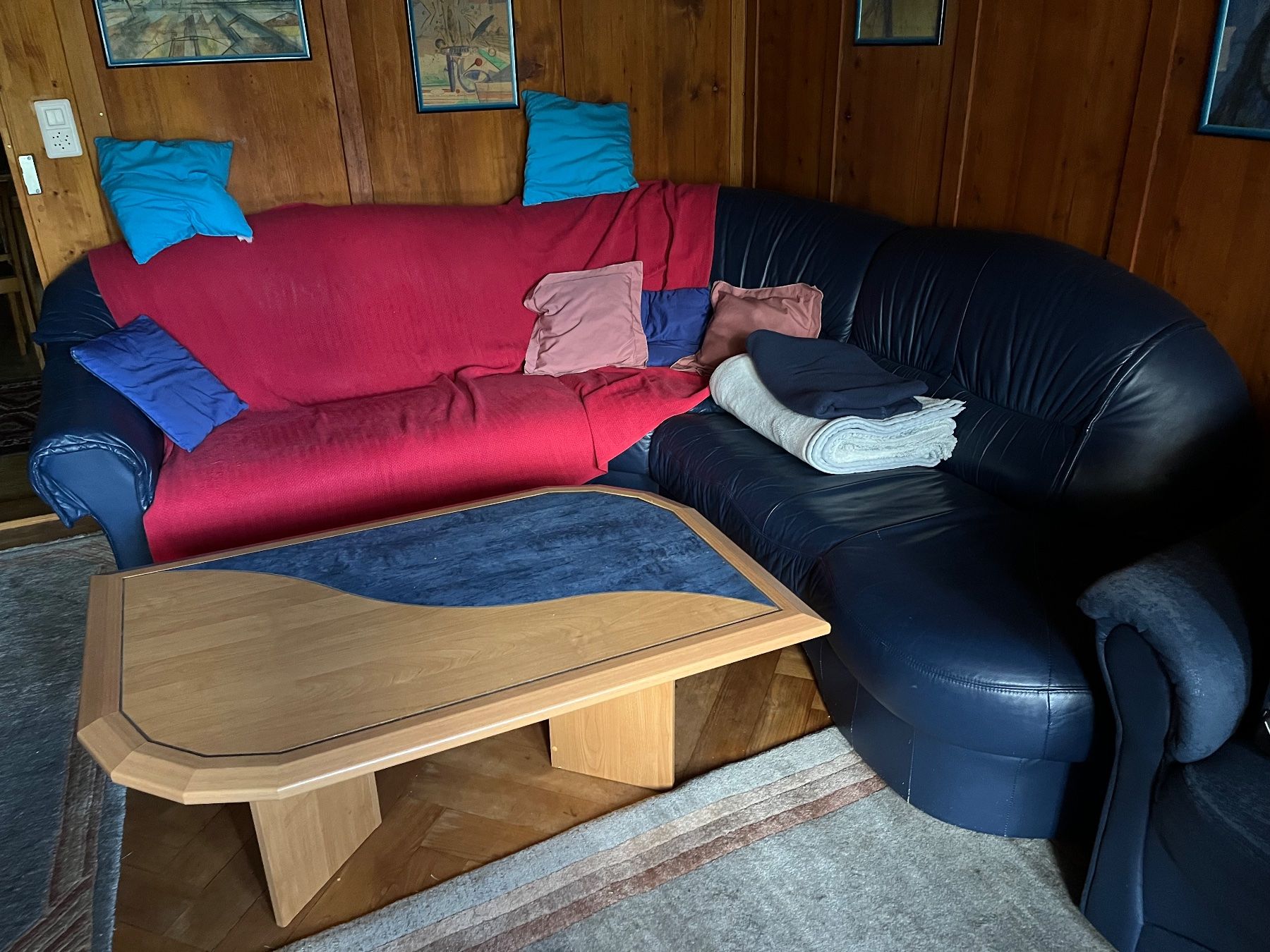 Divani: Eck-Sofa mit Sessel und Hocker, dunkelblau – Usato da Wetzikon ZH venduto da papi1899
