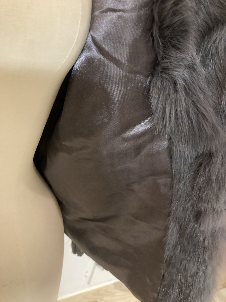 Giacche: Strickjacke mit Fell – Usato da Zürich venduto da mabi04 6
