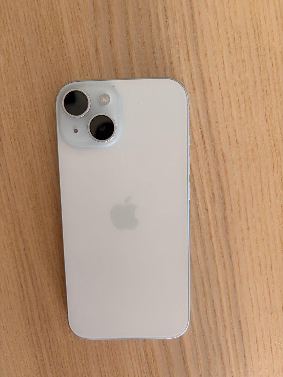 Apple Handys / Smartphones: iPhone 15 128GB – Gebraucht aus Horw von lauraaa91 1