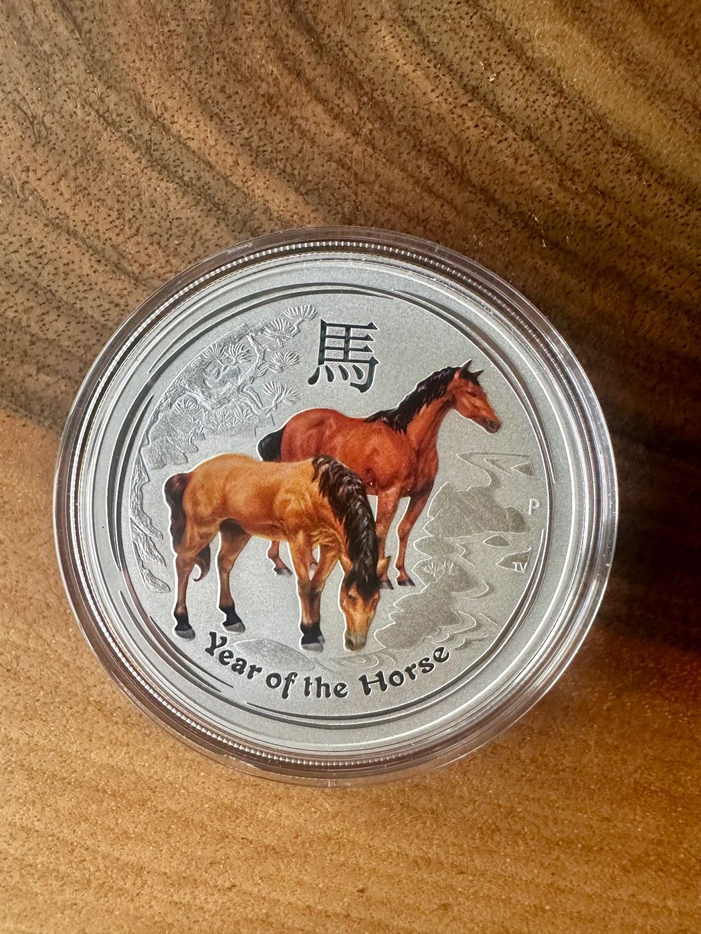 Tutti le monete: 1 Oz Lunar 2 Pferd 2014 Color – Nuovo e nell'imballaggio originale da Stäfa venduto da Mpower0