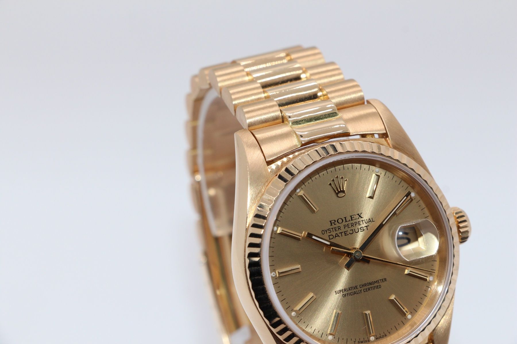 Rolex Orologi: Rolex Datejust 36 18K Gold Ref. 16238, Box & Papers 1990 – Usato da Zug venduto da eMDi_Collection 6