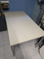 Arbeitstisch weiss 140x80 cm gebraucht mit Gebrauchsspuren