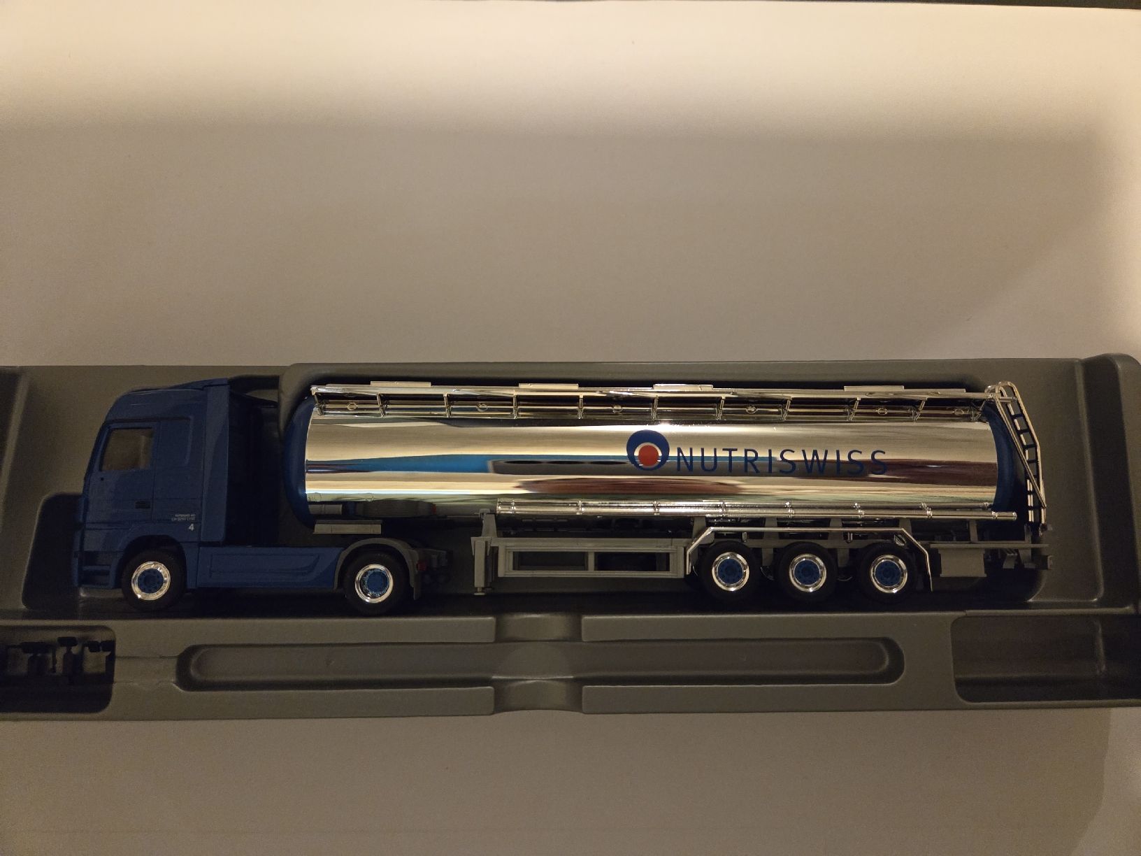 Herpa Modellini d'auto: Mercedes Actros – Usato da Urdorf venduto da Drutsch