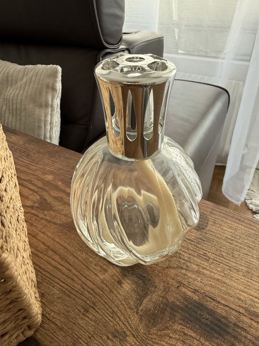 Spray per ambienti: Lampe berger – Usato da visp venduto da Kmemo1