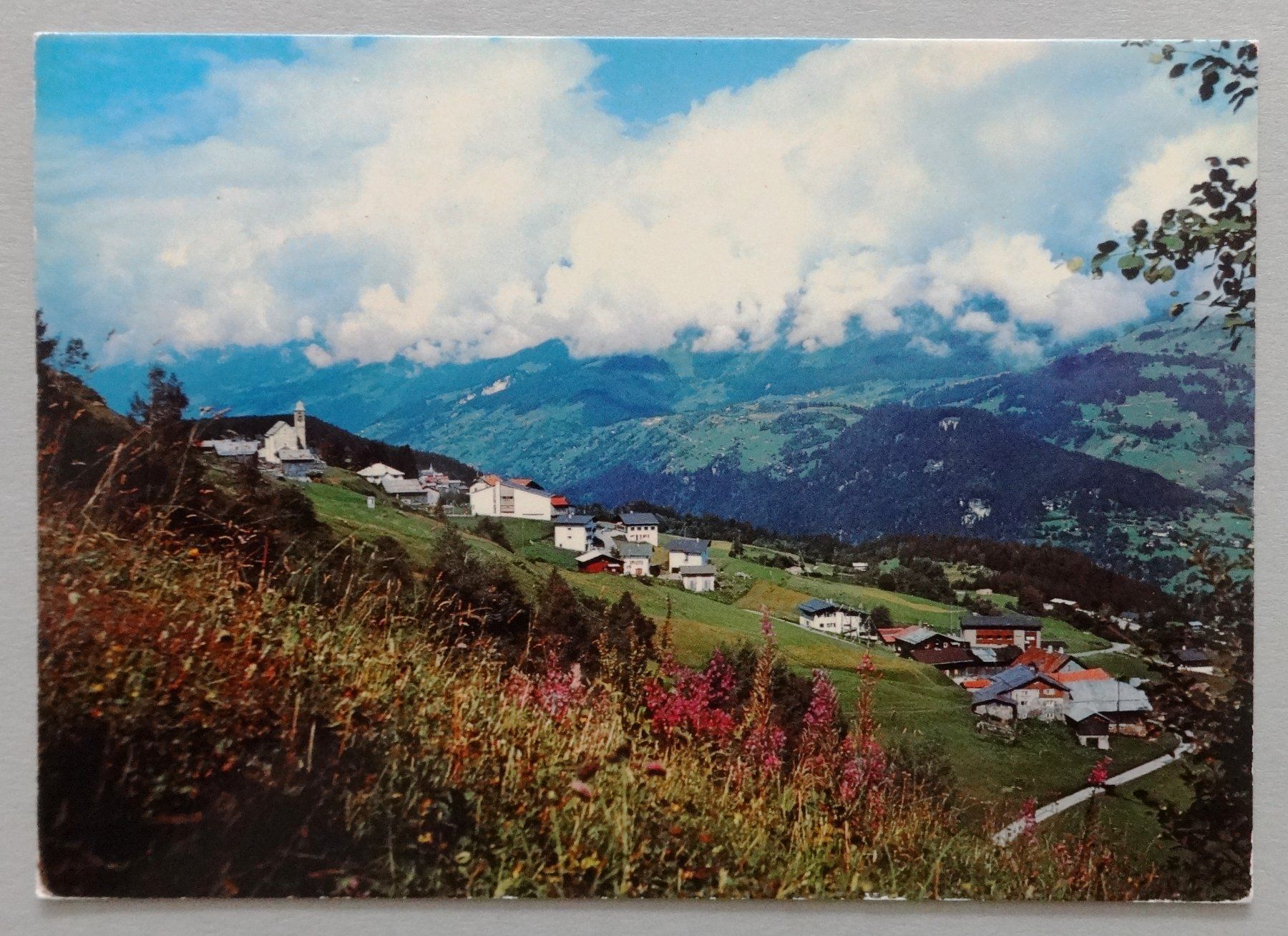 Ansichtskarten: Surcuolm 1346 m ü.M. – Defekt aus Fétigny von Billy2miny