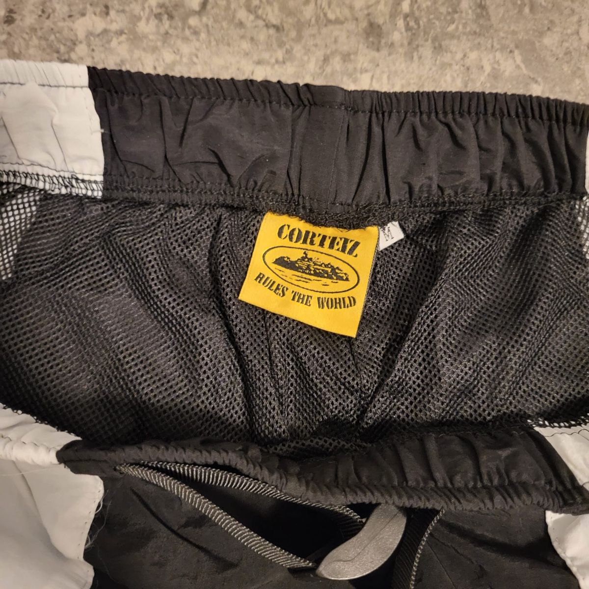 Corteiz Hosen: Corteiz Shorts – Neu (gemäss Beschreibung) aus Allschwil von lor_6cgq 3