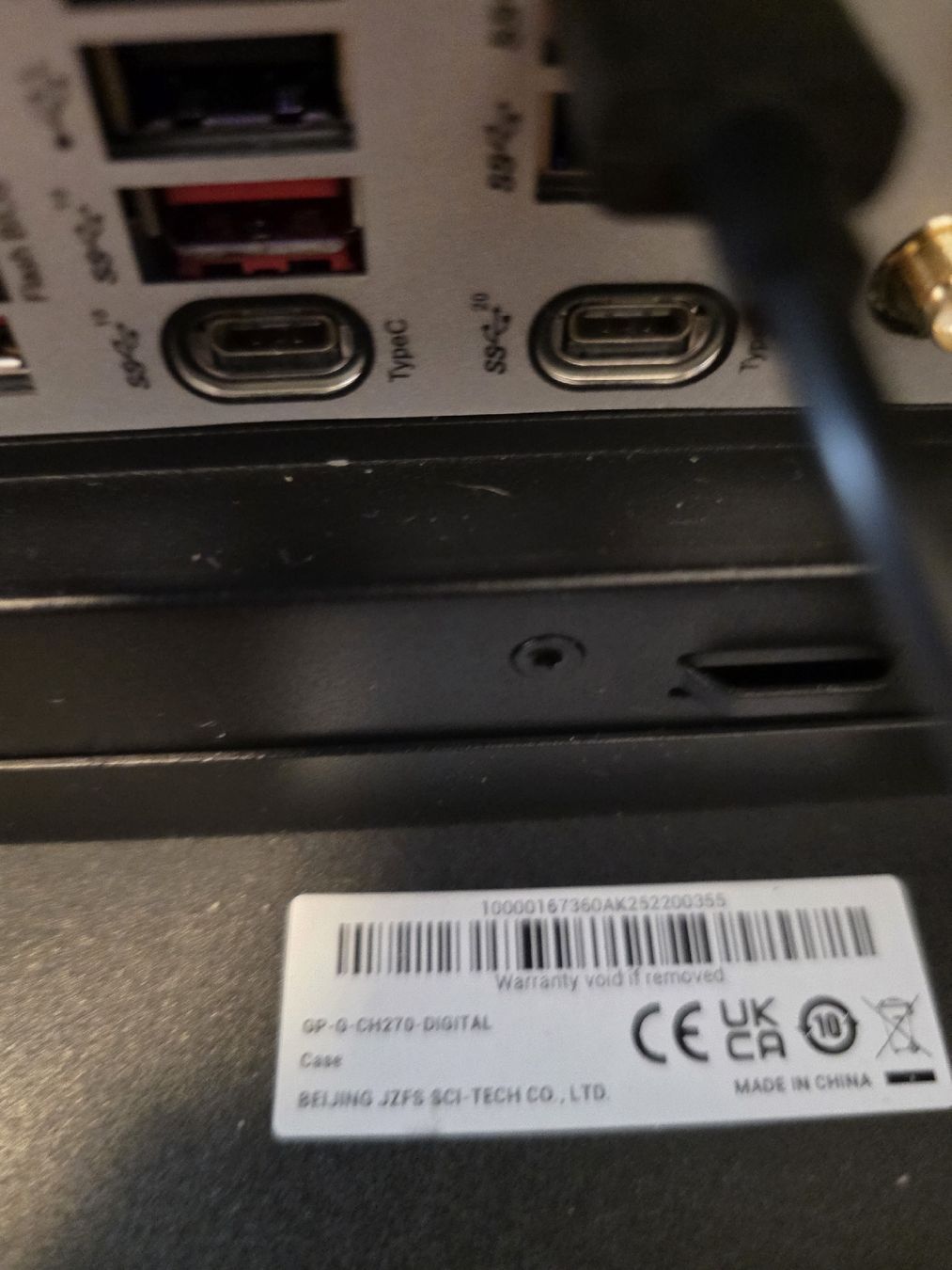 Custodie: MSI B650M PROJECT ZERO+DeepCool CH270+Wasser kühler – Usato da Zug venduto da JOPAAA77 3