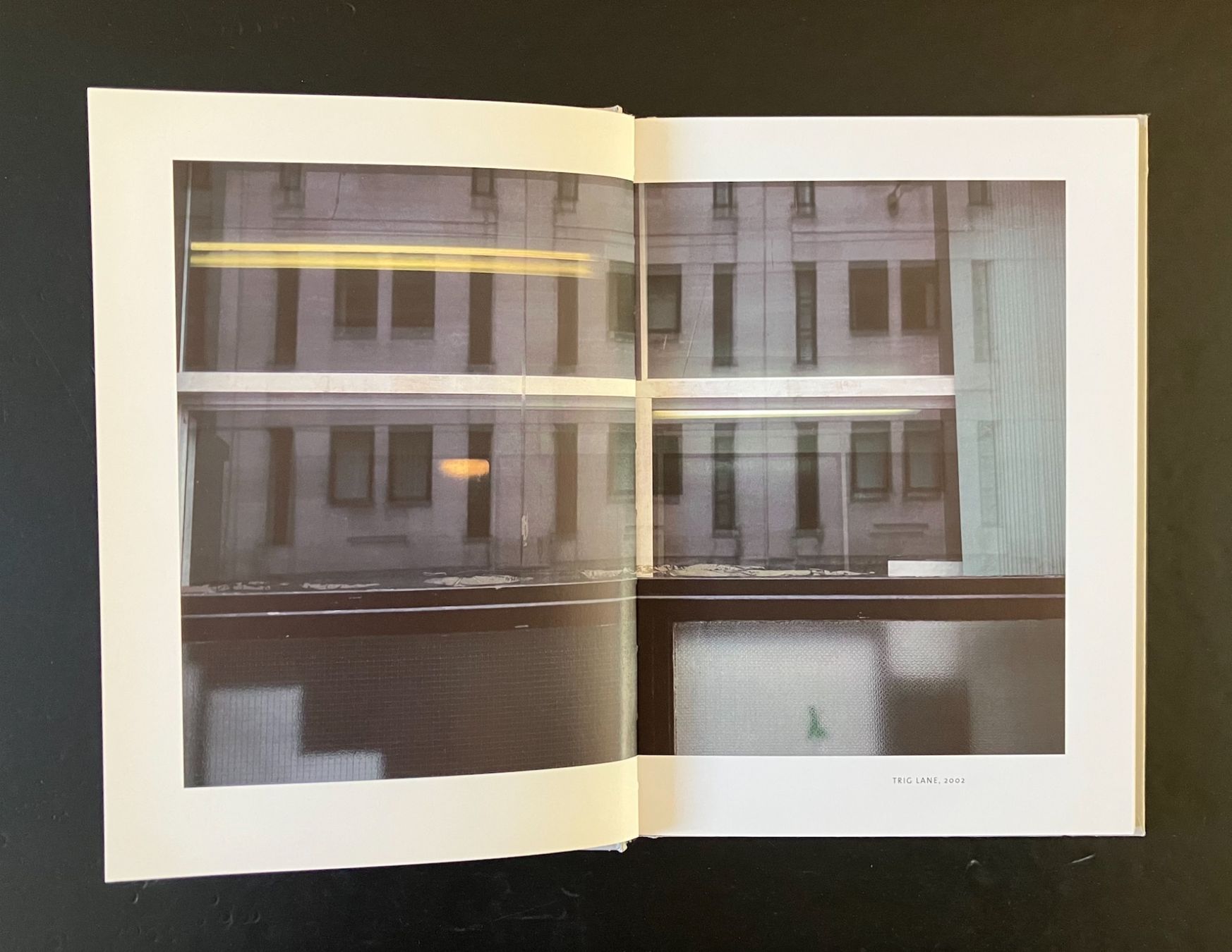 Libri: claudio moser ... walk on ... fotomuseum winterthur – Usato da Allschwil venduto da rotocker 4