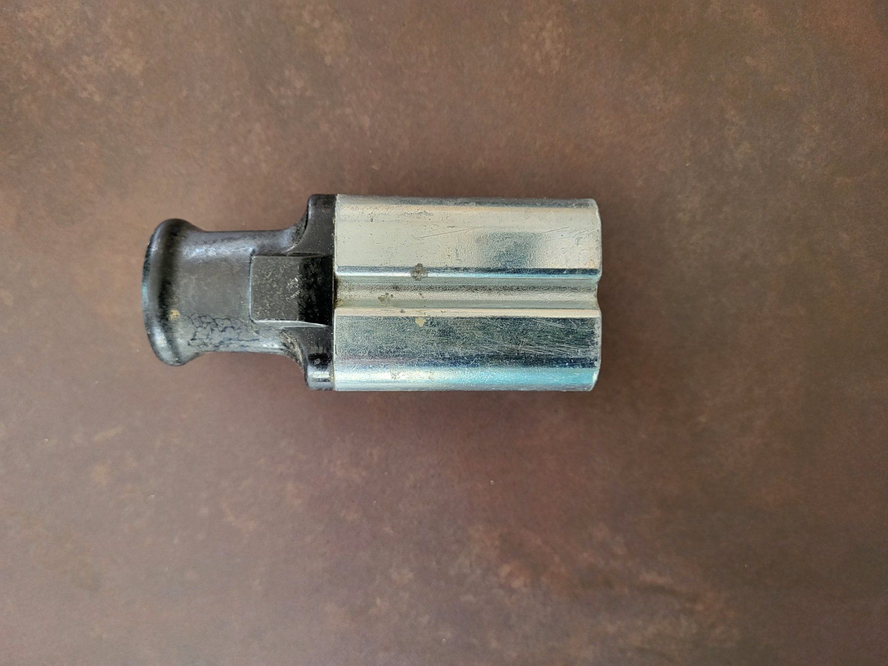 Spine: 500 V Stecker männlich – Usato da Rifferswil venduto da Jchb 2