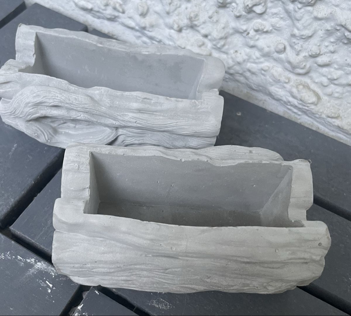 Pots de fleurs: Pflanzgefässe Baumstamm Optik 2 Stk. neu – Neuf avec emballage d'origine à Au ZH par Jaggy4 3