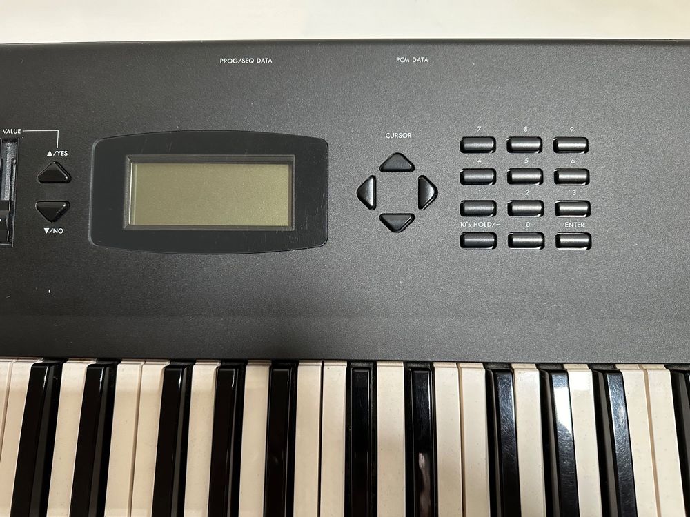 X3 Music Workstation Synthesizer Kaufen auf Ricardo