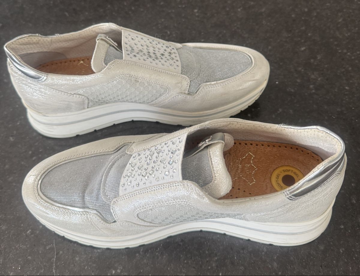 Scarpe da donna: NERO GIARDINI Schuhe, Gr. 38 – Usato da Adligenswil venduto da Esthee 3