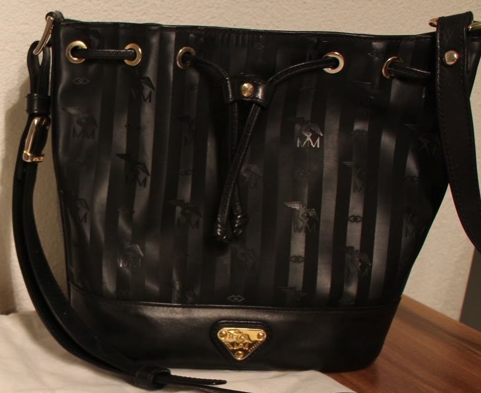 Maison Mollerus Taschen für Damen: Maison Mollerus Beuteltasche schwarz "Sion" – Gebraucht aus Bassersdorf von daniela_annacaterina 6