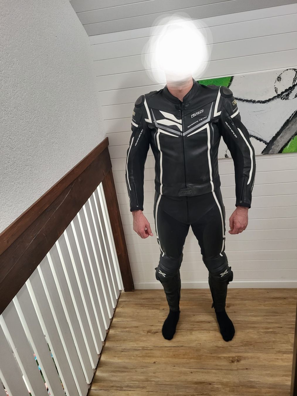 IXS Lotti di vestiti: Motorrad Kombi zweiteiler IXS – Usato da Holziken venduto da phstuder01