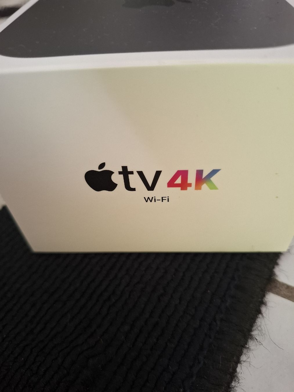 Cover & Protezioni schermo: apple tv box – Nuovo e nell'imballaggio originale da Luzern venduto da s.teffi 2
