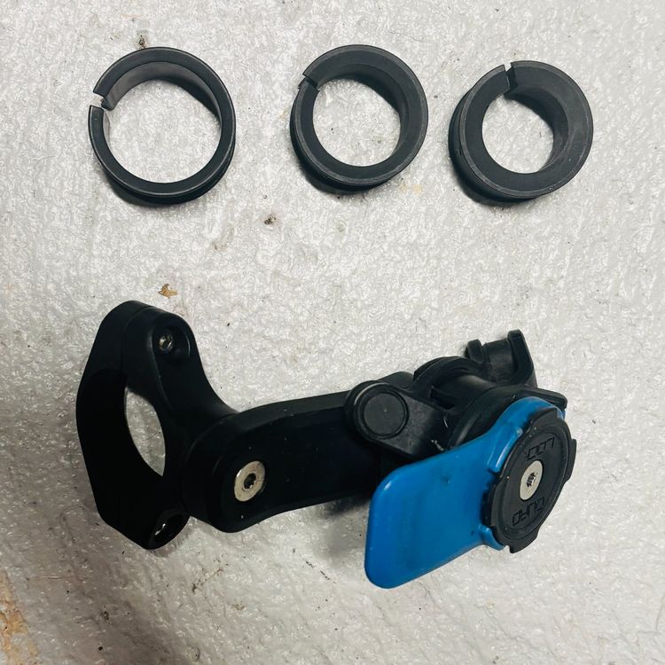 QUAD-LOCK Support De Smartphone Moto QUAD LOCK  Fixation Guidon