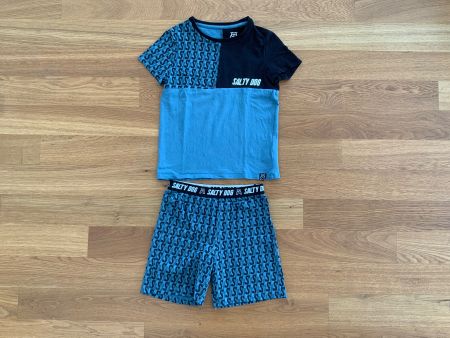WE Fashion kurzes Pyjama für Jungs Gr. 122/128