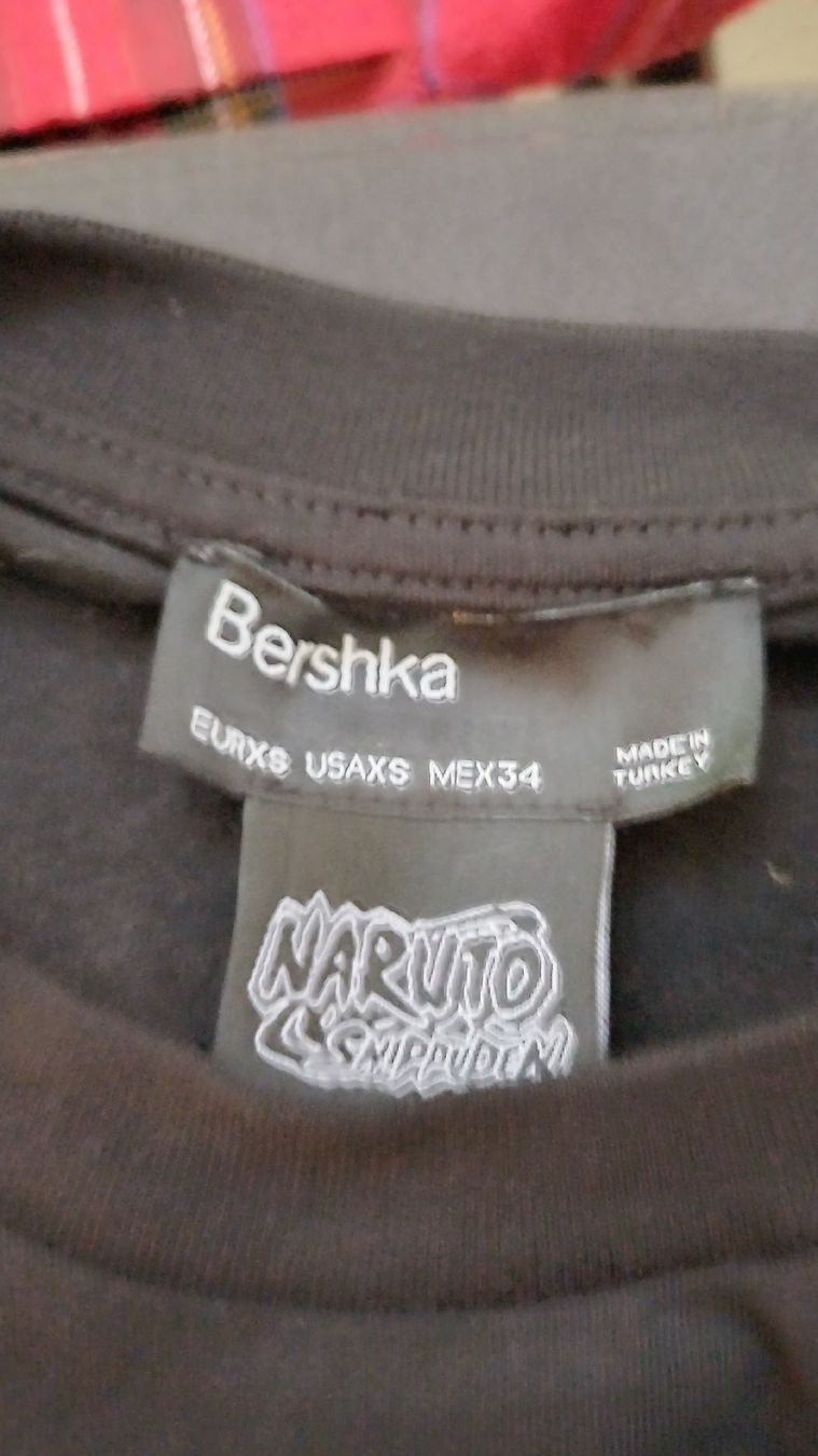 Bershka T-shirt: T-shirt Naruto – Nuovo (secondo la descrizione) da Bex venduto da Sakito 2