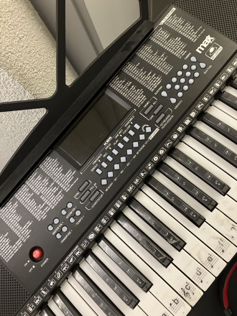 Musikinstrumente: Keyboard  – Gebraucht aus Röschenz von RS4147 1