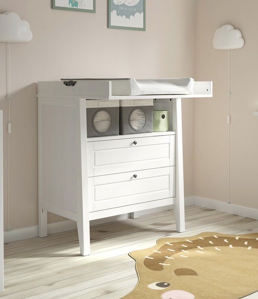 Tables: IKEA SUNDVIK wickeltisch/changing table – D'occasion à Liestal par fit_c65q