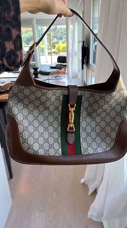 Gucci Sacs femmes: Wunderschöne Gucci-Tasche – D'occasion à Ennetbürgen par Jvek 1
