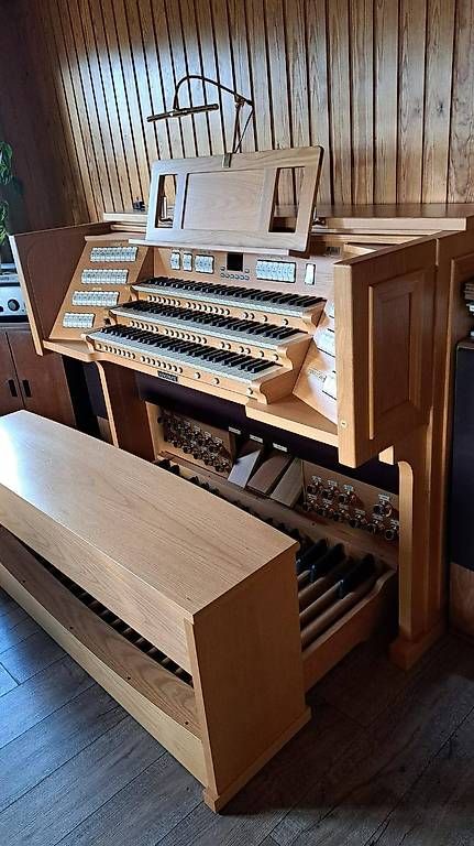 Strumenti musicali: ORGUE Viscount Unico 400 – Usato da Schmitten FR venduto da blaiseg 1