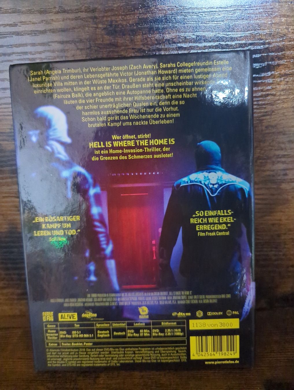 Horrorfilm Hell is Where the Home is Mediabook (Gebraucht) in