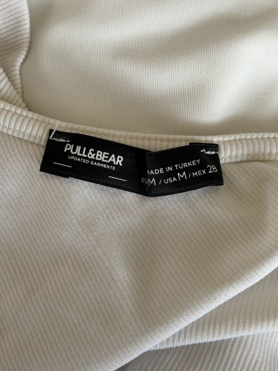Pull&Bear Tops: Pull&Bear Top – Gebraucht aus Niederuzwil von Lisascloset 2