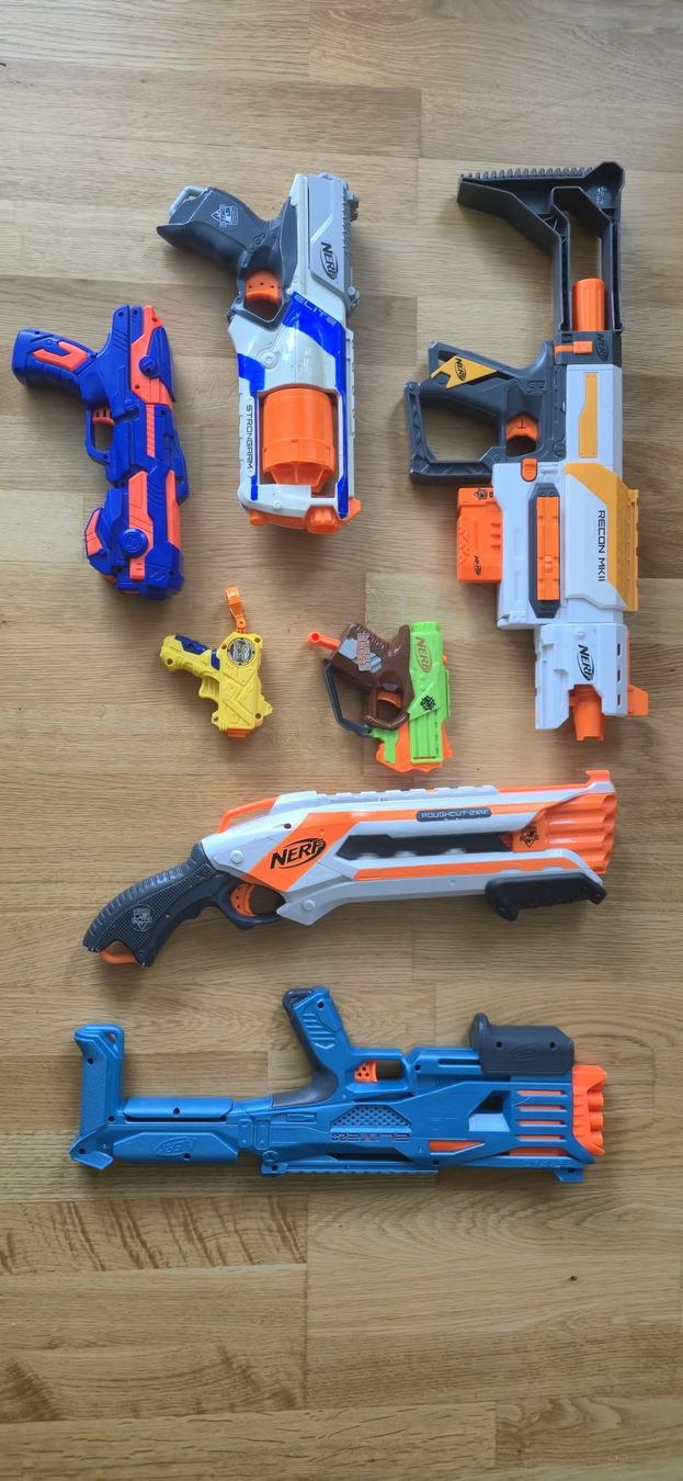 Nerf Giocattoli: Nerf im Packet – Usato da St. Gallen venduto da mah_c2qp 1