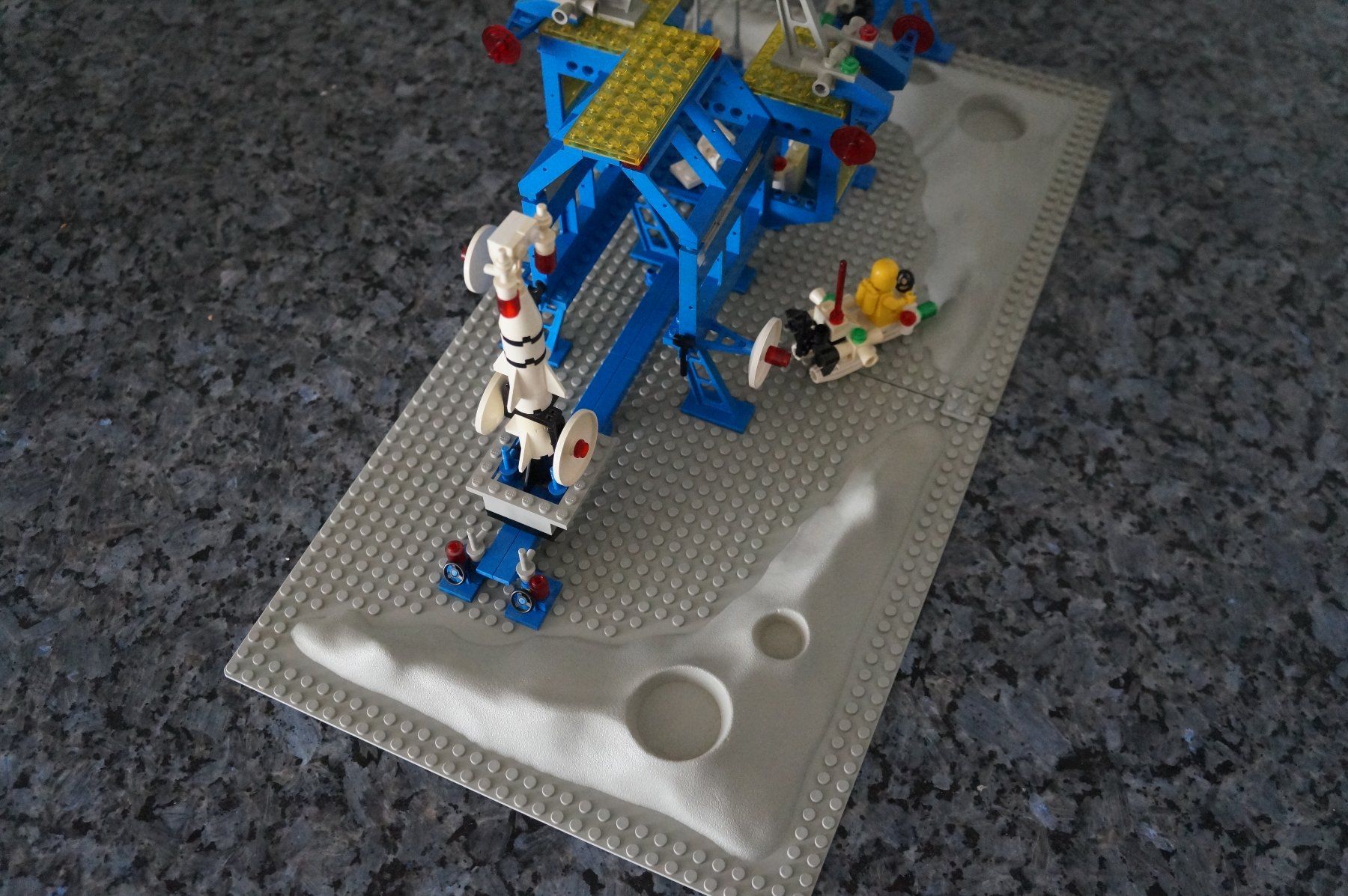Lego Giocattoli: Lego Space Raumstation 6971 – Usato da bronschhofen venduto da blackpearl01 2