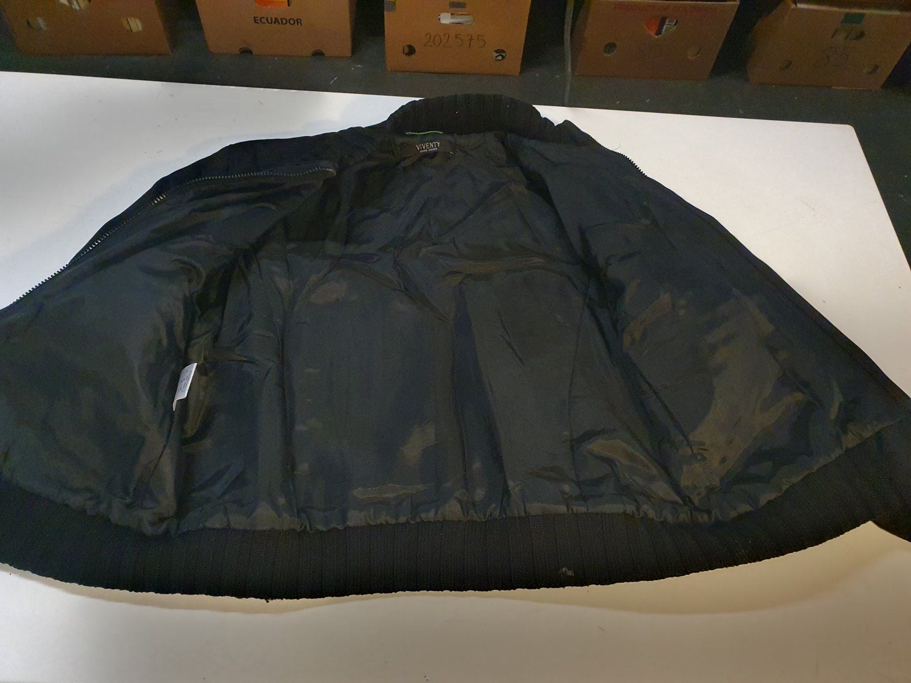 Giacche: Viventy Bernd Berger Windjacke grösse 40 – Usato da Zürich venduto da loosebone 3