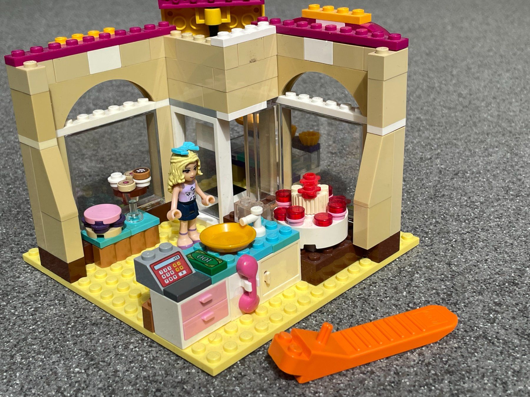 Lego Kit di costruzioni: LEGO Friends #  Konditorei – Usato da LAUSANNE venduto da Ch0937 1