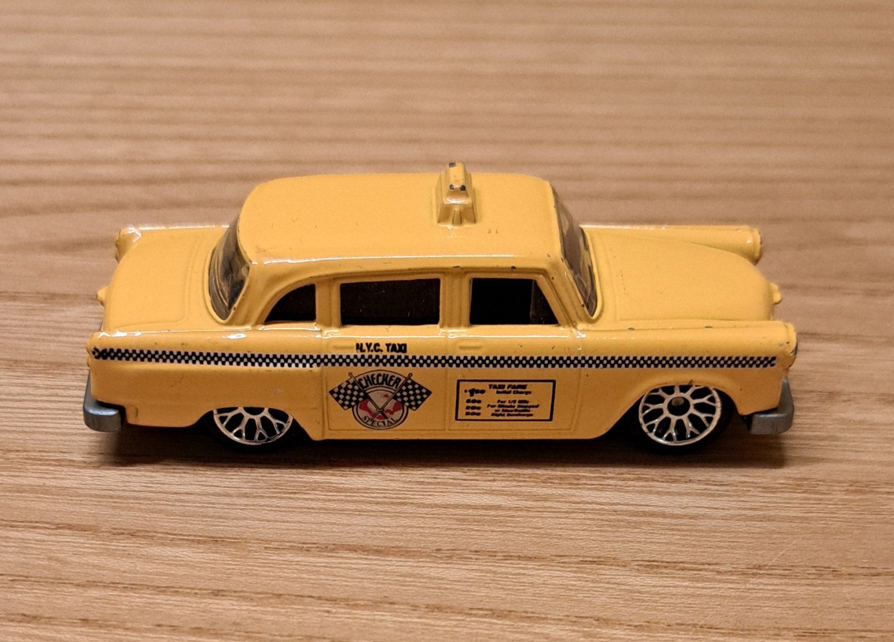 Matchbox Modellini d'auto: Taxi USA  N.Y.C. Modell – Usato da Dietlikon venduto da kosta.katoglou 3