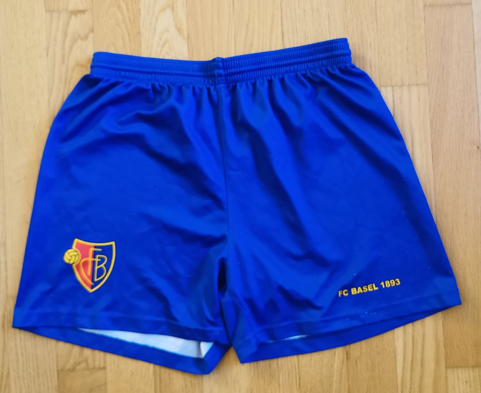 Adidas Pantaloni: FC Basel Hose alt – Usato da Emmenbrücke venduto da Herzog07 4