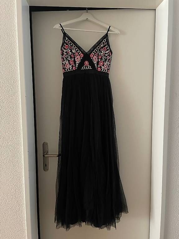 Vestiti: Ballkleid Gr. 36 needle & thread – Usato da Herisau venduto da ste_jw5d