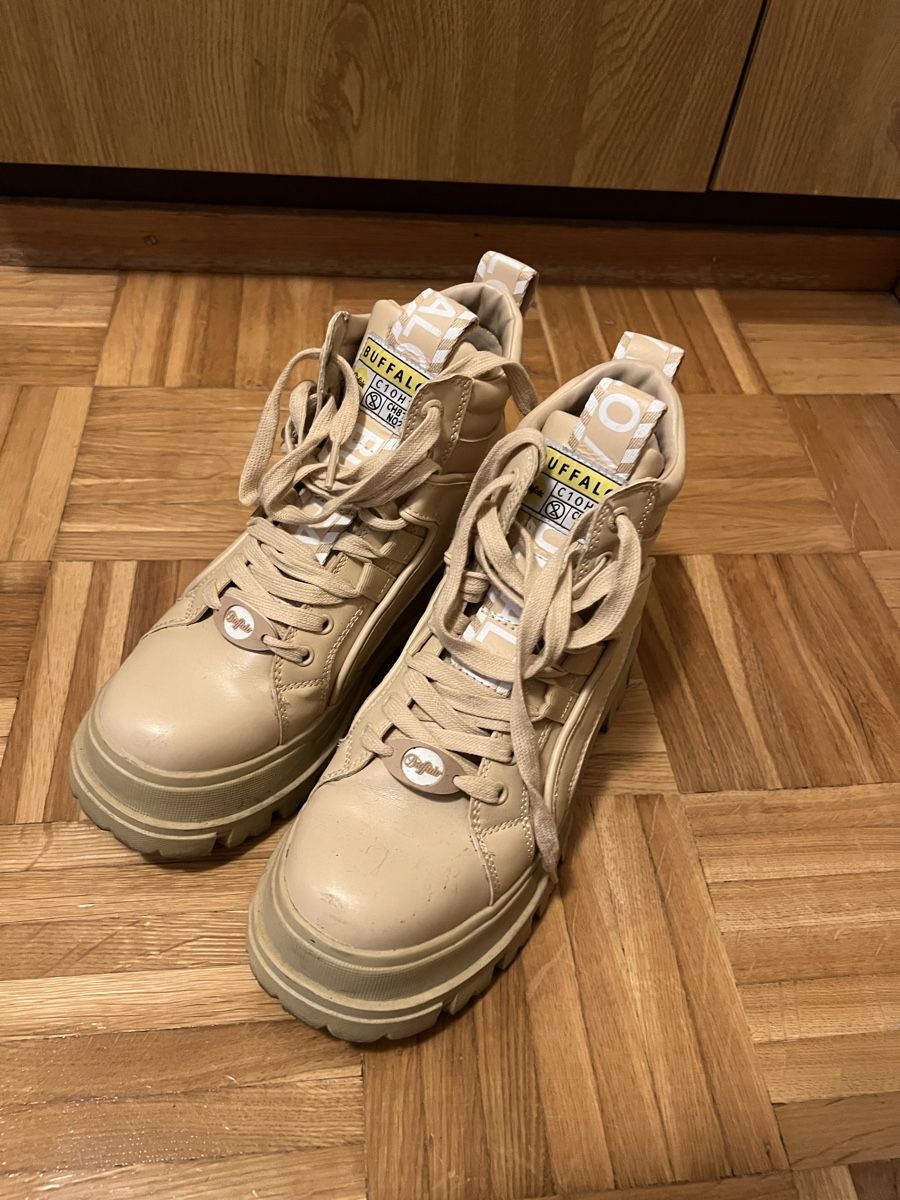 Buffalo Scarpe da donna: Bufallo Schuhe – Usato da Dietikon venduto da vnsmrc
