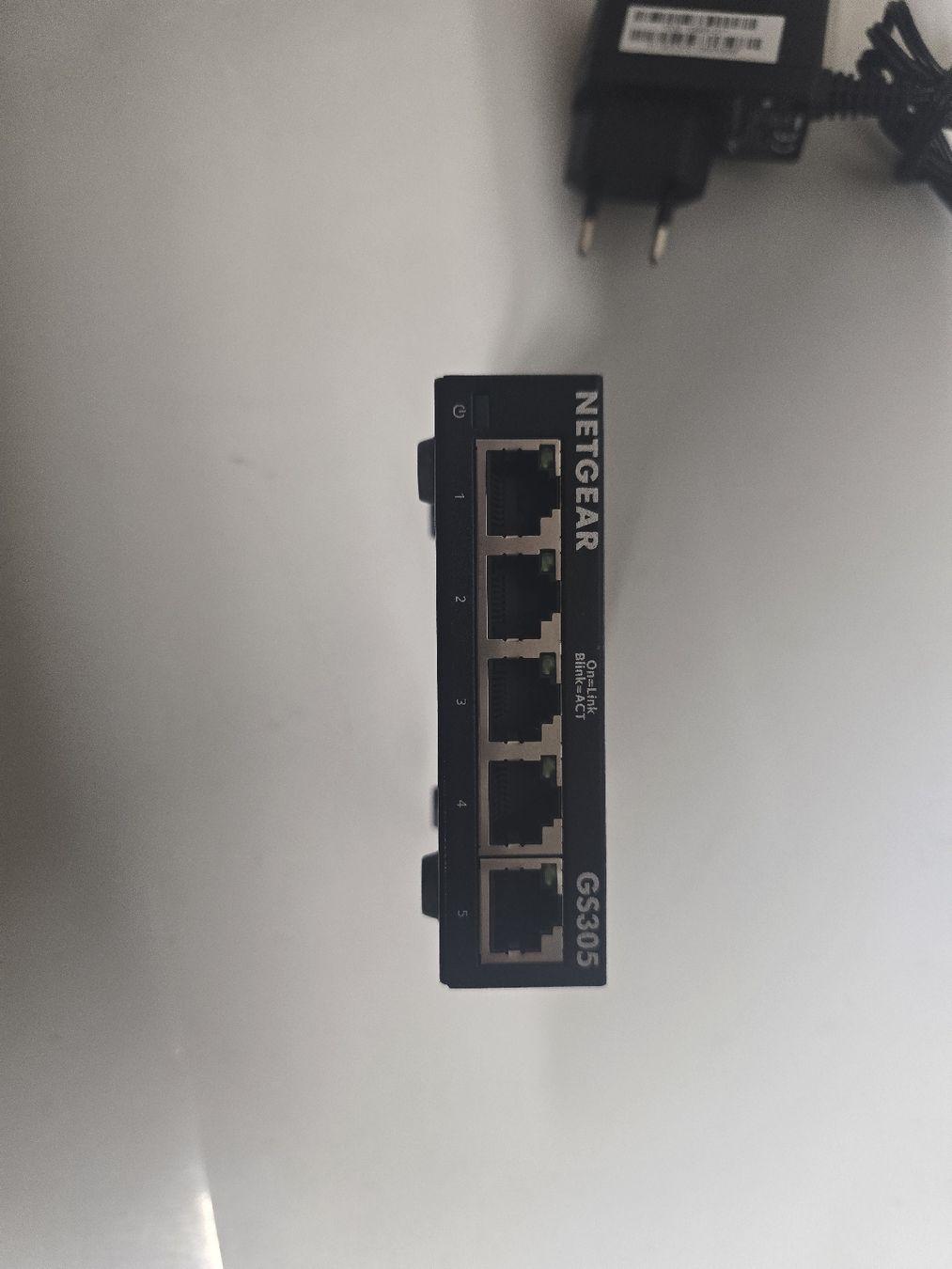 Netgear Hub & Switch: Netgear GS305v3 – Usato da Münchenbuchsee venduto da ModellBlitz 1