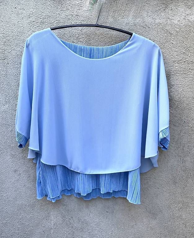 Blusen: Sublime blouse , joli bleu clair 40  – Gebraucht aus Genève von flocon06