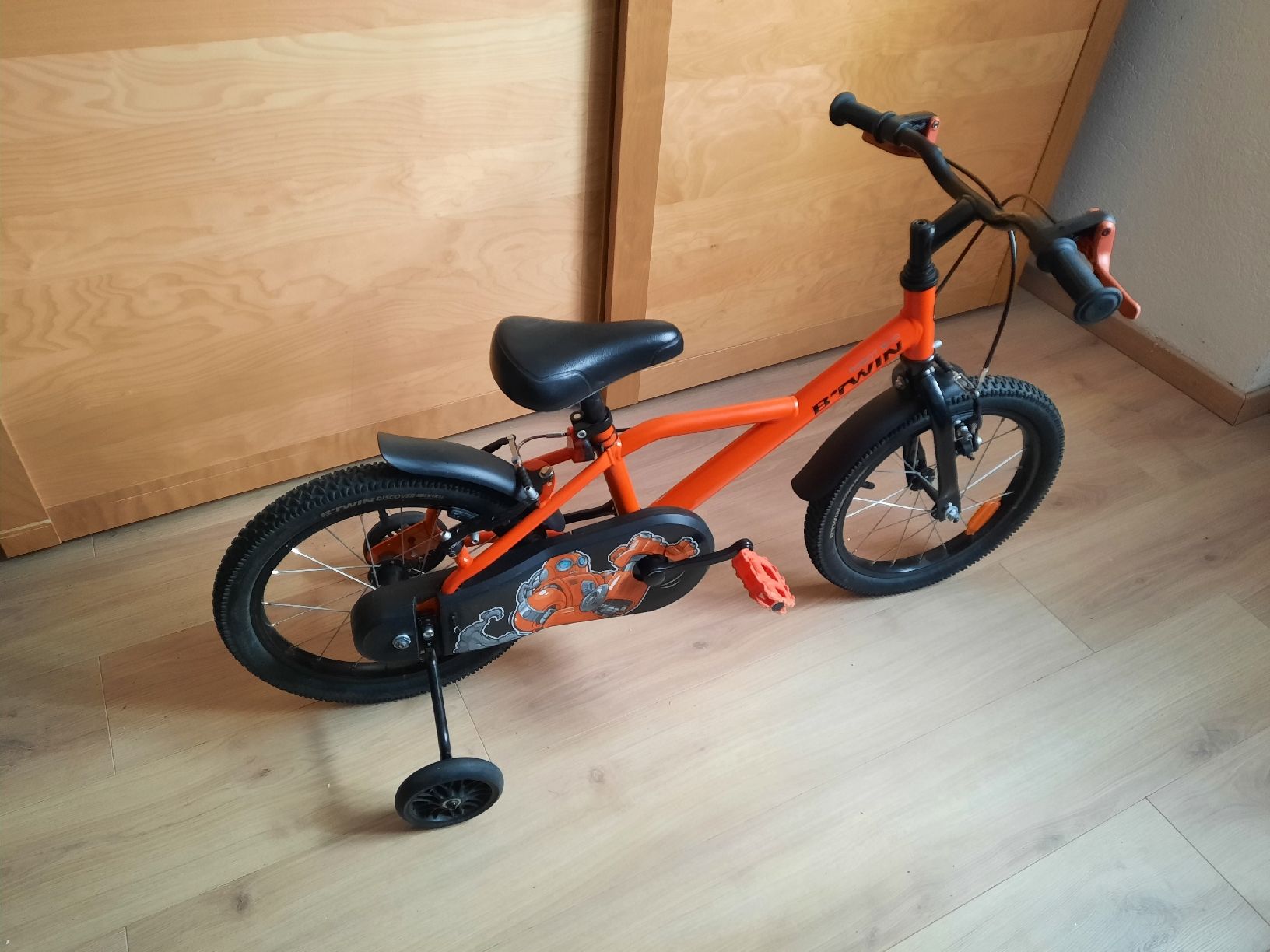 Decathlon Biciclette: VÉLO 16 POUCES 4-6 ANS – Usato da Eschert venduto da nicolas1987