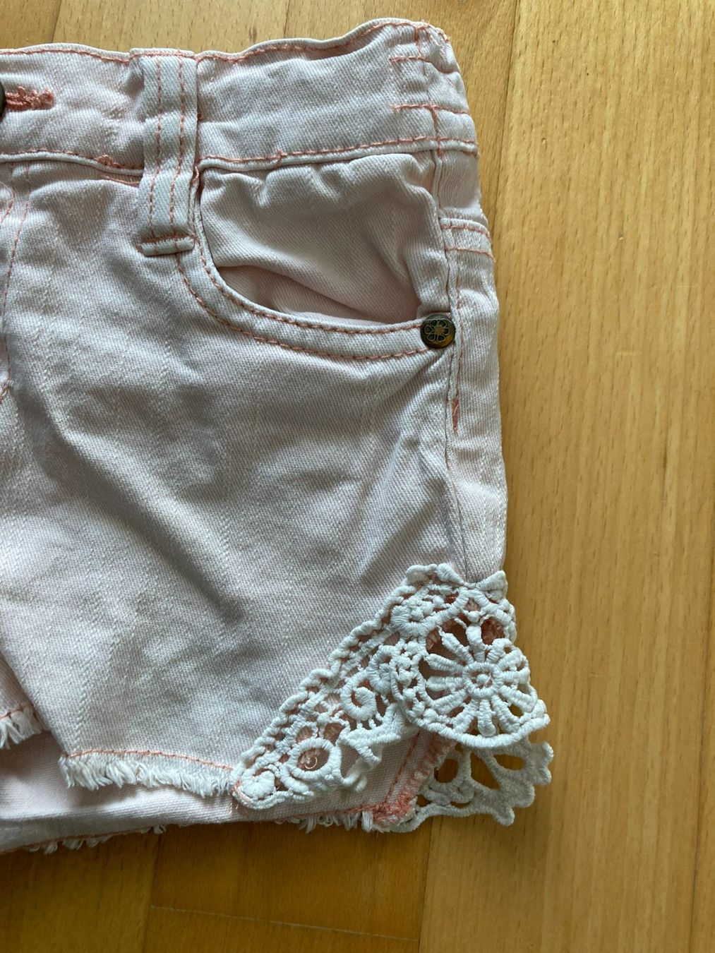 Pantaloni: Shorts – Usato da Muttenz venduto da Juvenile33 2
